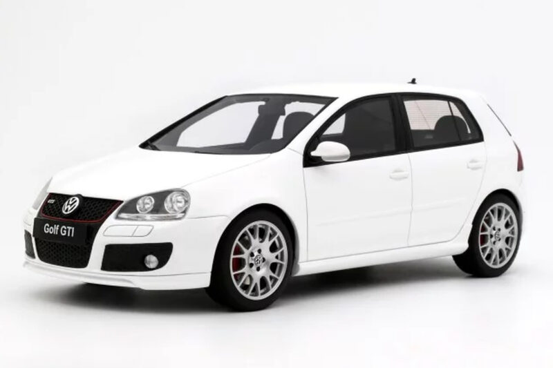 Volkswagen Golf GTI Mk5 Edition 30 Candy White Otto 1:18 OT1250 Smola
