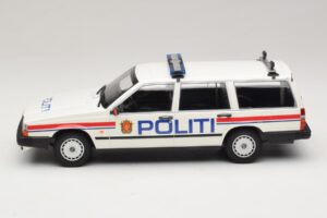 Volvo 740 GL Karavan Politi Norway Minichamps 1:18 155171796 Kovina – slika 3 od 6