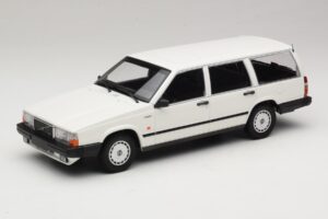 Volvo 740 GL Karavan Bel Minichamps 1:18 155171772 Kovina