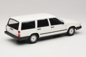 Volvo 740 GL Karavan Bel Minichamps 1:18 155171772 Kovina – slika 2 od 6