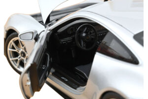 Porsche 911 992.2 GT3 Touring Package GT Silver Metallic Norev 1:18 187002 Kovina – slika 4 od 5