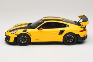 Porsche 911 GT2 RS 991.2 Nurburgring Lap Record Rumen GT Spirit 1:18 GT972 Smola – slika 3 od 6