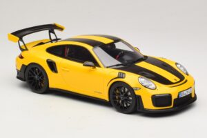 Porsche 911 GT2 RS 991.2 Nurburgring Lap Record Rumen GT Spirit 1:18 GT972 Smola – slika 4 od 6