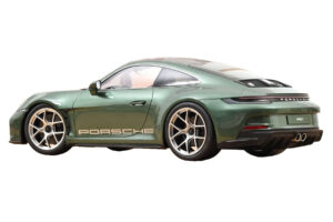 Porsche 911 992 S/T Malachite Green Metallic Norev 1:12 127552 Kovina – slika 2 od 4
