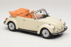 Volkswagen 1303 Kabriolet Cream White Norev 1:18 188535 Kovina – slika 4 od 6