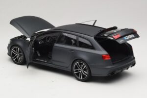 Audi RS6 C7 Avant Daytona Grey Minichamps 1:18 5011216225 Kovina – slika 5 od 8