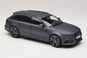 Audi RS6 C7 Avant Daytona Grey Minichamps 1:18 5011216225 Kovina – slika 7 od 8