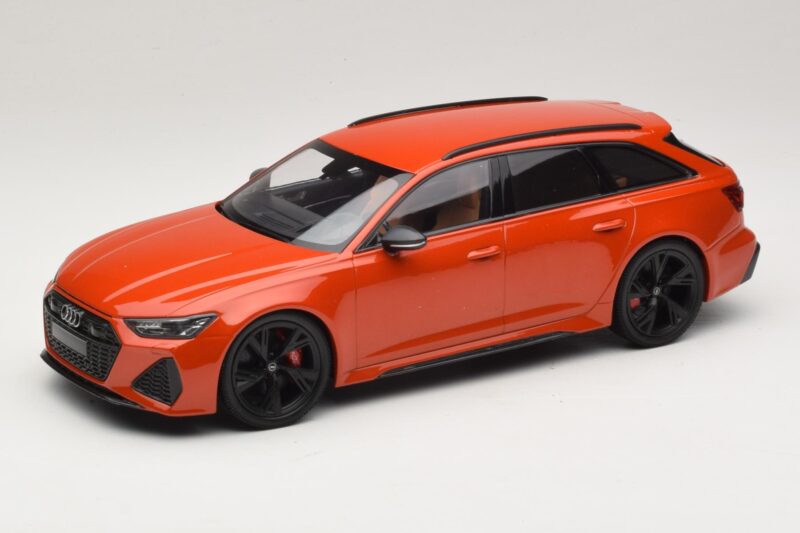 Audi RS6 C8 Avant Oranžna Kovinski Minichamps 1:18 Audi RS6 C8 Avant Oranžna Kovinski Minichamps 1:18 155018012 Kovina