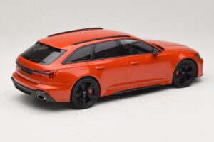 Audi RS6 C8 Avant Oranžna Kovinski Minichamps 1:18 155018012 Kovina – slika 2 od 6