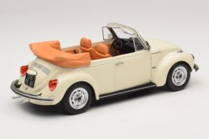 Volkswagen 1303 Kabriolet Cream White Norev 1:18 188535 Kovina – slika 2 od 6