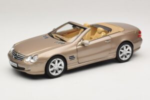 Mercedes SL500 R230 Travertine Beige Norev 1:18 183843 Kovina