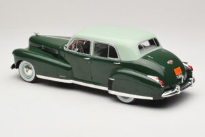 Cadillac Fleetwood Series 60 Special Zelen MCG 1:18 MCG18657 Kovina – slika 5 od 6
