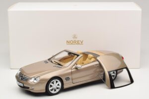 Mercedes SL500 R230 Travertine Beige Norev 1:18 183843 Kovina – slika 9 od 9