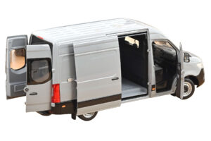 Mercedes Sprinter Siv Norev 1:18 183042 Kovina – slika 2 od 6