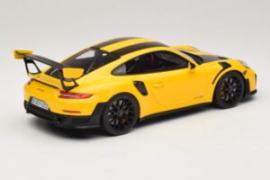 Porsche 911 GT2 RS 991.2 Nurburgring Lap Record Rumen GT Spirit 1:18 GT972 Smola – slika 2 od 6