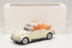 Volkswagen 1303 Kabriolet Cream White Norev 1:18 188535 Kovina – slika 6 od 6
