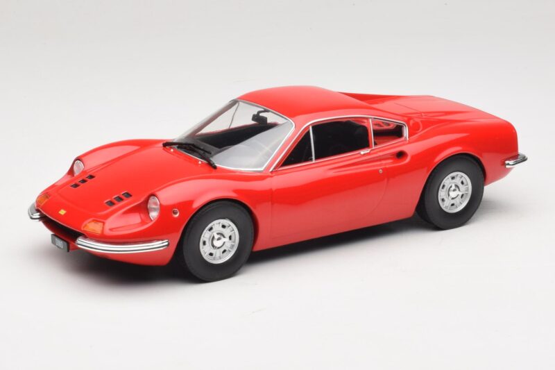 Ferrari Dino 246 GT Rdeč MCG 1:18 Ferrari Dino 246 GT Rdeč MCG 1:18 MCG18359 Kovina