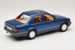 Ford Orion Mk2 1.6i Metallic Blue MCG 1:18 MCG18490 Kovina – slika 2 od 6