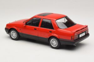 Ford Orion Mk2 1600E Rdeč MCG 1:18 MCG18488 Kovina – slika 5 od 6