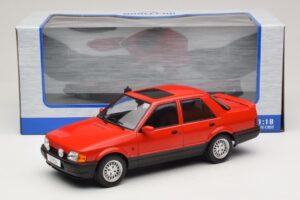 Ford Orion Mk2 1600E Rdeč MCG 1:18 MCG18488 Kovina – slika 6 od 6
