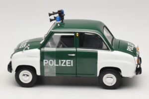 Goggomobil T250 Policija Revell 1:18 08976-R1 Kovina – slika 3 od 6