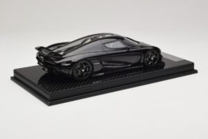 Koenigsegg Regera Črna Karbonski Paket Bež Notranjost FrontiArt 1:18 REMC042 Smola – slika 2 od 7