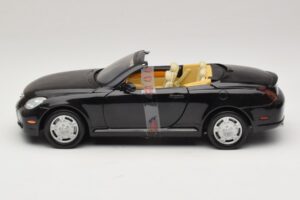 Lexus SC430 Kabriolet Črn Motormax 1:18 73119 Kovina – slika 3 od 6