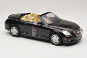 Lexus SC430 Kabriolet Črn Motormax 1:18 73119 Kovina – slika 4 od 6