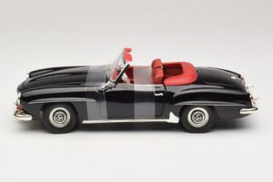 Mercedes 190 SL W121 Roadster Črn ERTL 1:18 7464 Kovina – slika 3 od 6