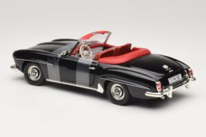 Mercedes 190 SL W121 Roadster Črn ERTL 1:18 7464 Kovina – slika 5 od 6