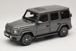Mercedes G-Class W465 Classic Grey Norev 1:18 183035 Kovina