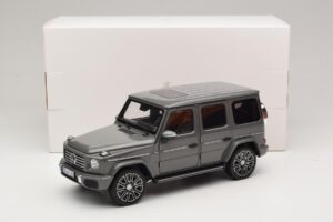 Mercedes G-Class W465 Classic Grey Norev 1:18 183035 Kovina – slika 6 od 6