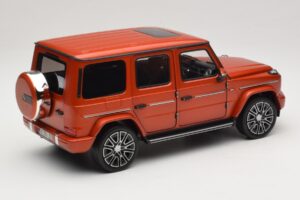 Mercedes G-Class W465 Copper Orange Matt Norev 1:18 183033 Kovina – slika 2 od 6