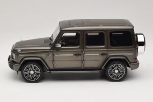 Mercedes G-Class W465 Indium Grey Norev 1:18 183036 Kovina – slika 3 od 6