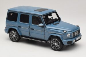 Mercedes G-Class W465 Vintage Blue Norev 1:18 183034 Kovina – slika 4 od 6