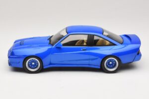 Opel Manta B Modra Metalik MCG 1:18 MCG18258 Kovina – slika 3 od 6