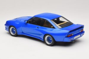 Opel Manta B Modra Metalik MCG 1:18 MCG18258 Kovina – slika 5 od 6