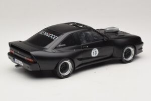 Opel Manta B Custom Mat Črna Kenwood MCG 1:18 MCG18095 Kovina – slika 2 od 6