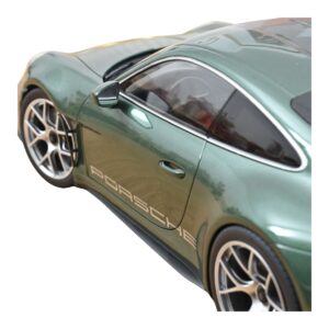 Porsche 911 992 S/T Malachite Green Metallic Norev 1:12 127552 Kovina – slika 4 od 4