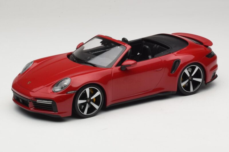 Porsche 911 992 Turbo S Kabriolet Temno Rdeč Minichamps 1:18 PORSCHE007 Kovina