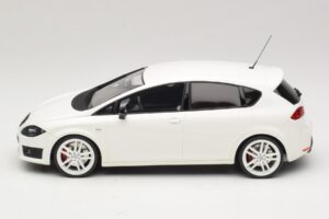 SEAT Leon Cupra R Mk2 Bel Otto 1:18 OT1332 Smola – slika 3 od 6