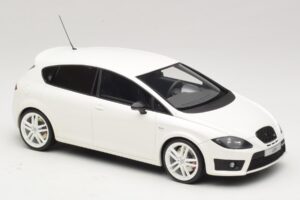 SEAT Leon Cupra R Mk2 Bel Otto 1:18 OT1332 Smola – slika 4 od 6