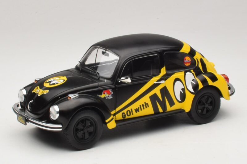 Volkswagen Beetle 1303 Go with Moon Solido 1:18 Volkswagen Beetle 1303 Go with Moon Solido 1:18 S1800519 Kovina