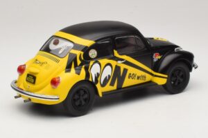 Volkswagen Beetle 1303 Go with Moon Solido 1:18 S1800519 Kovina – slika 3 od 8