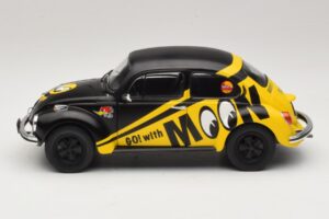 Volkswagen Beetle 1303 Go with Moon Solido 1:18 S1800519 Kovina – slika 4 od 8