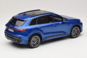 Audi SQ5 FY TFSI Ultra Moder Otto 1:18 OT1281 Smola – slika 2 od 6