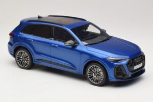 Audi SQ5 FY TFSI Ultra Moder Otto 1:18 OT1281 Smola – slika 4 od 6