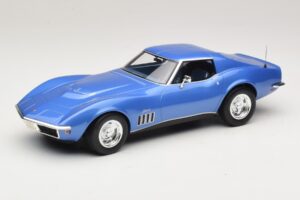 Chevrolet Corvette C3 Le Mans Blue Norev 1:18 189034 Kovina