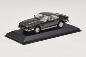Aston Martin DBS On Her Majesty's Secret Service Nadomestna Škatla Minichamps 1:43 436137600-R1 Kovina – slika 2 od 4