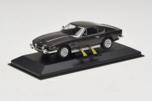 Aston Martin DBS On Her Majesty's Secret Service Z Smučmi Minichamps 1:43 436137600-P1 Kovina – slika 2 od 4